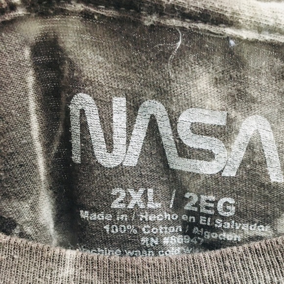 ‼️EVERYTHING MUST GO ‼️NASA Gray Tie Dye Astronaut Space Cotton Tee - Picture 5 of 7